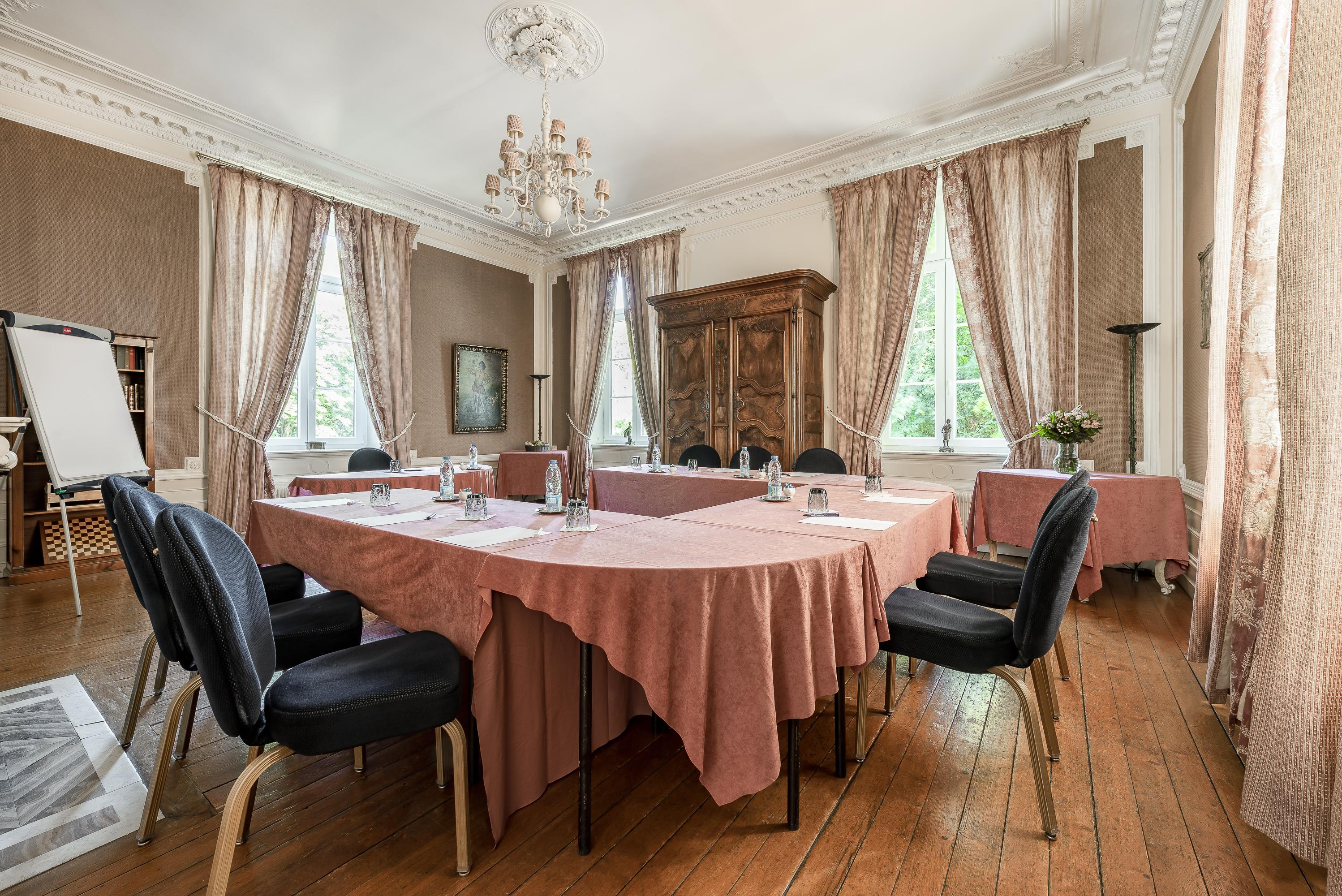 Hotel Chateau Clery Hesdin-lʼAbbé Exterior foto